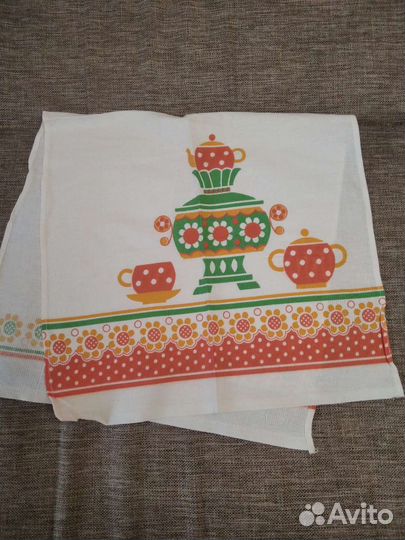 Полотенца вафельные