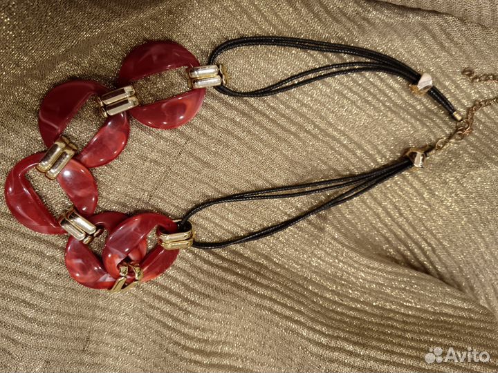 Ожерелье бижутерия