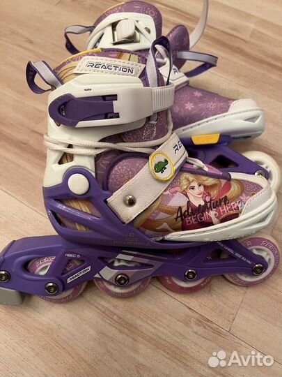 Детские ролики и полный комплект защиты