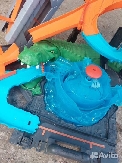 Трек хот вилс автомойка