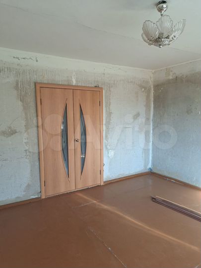 2-к. квартира, 52 м², 1/9 эт.