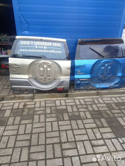 Крышка багажника Тойота Рав 4 00-06