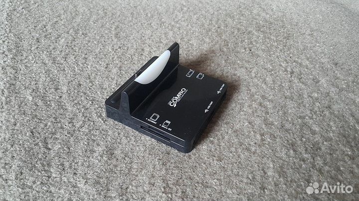 Док-станция (кредл) Micro USB с кардридером и HUB