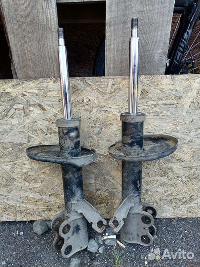 Амортизатор тойота sprinter