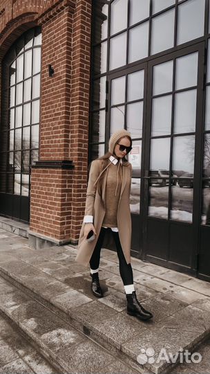 Чепчик вязанный женский