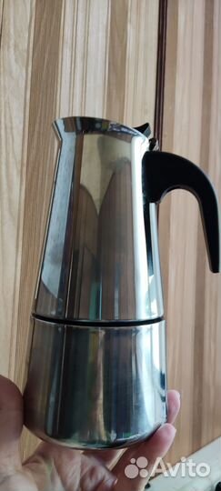 Гейзерная кофеварка 300 мл на 6 чашек