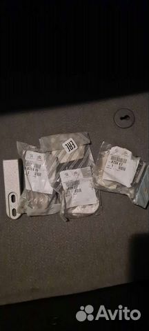 Фиксаторы двери