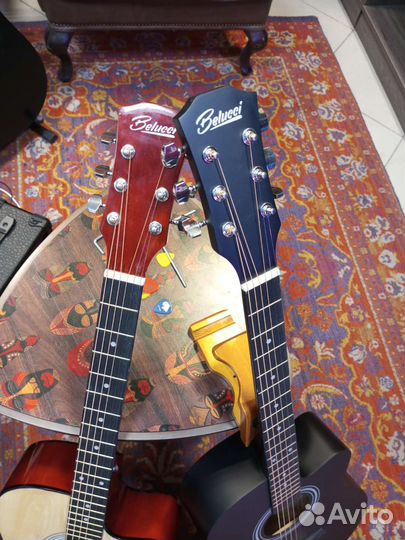 Акустическая гитара