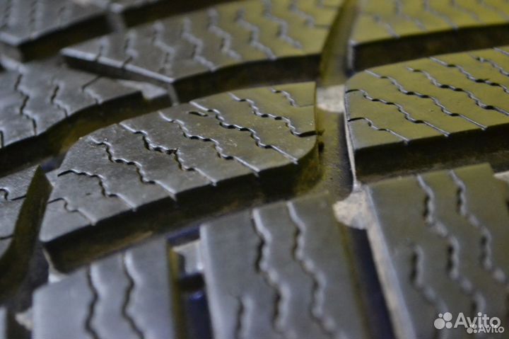 Continental ContiWinterContact TS 830 P 235/45 R19