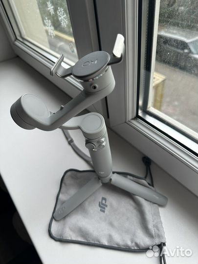 Стабилизатор для смартфона DJI Osmo Mobile 5 серый