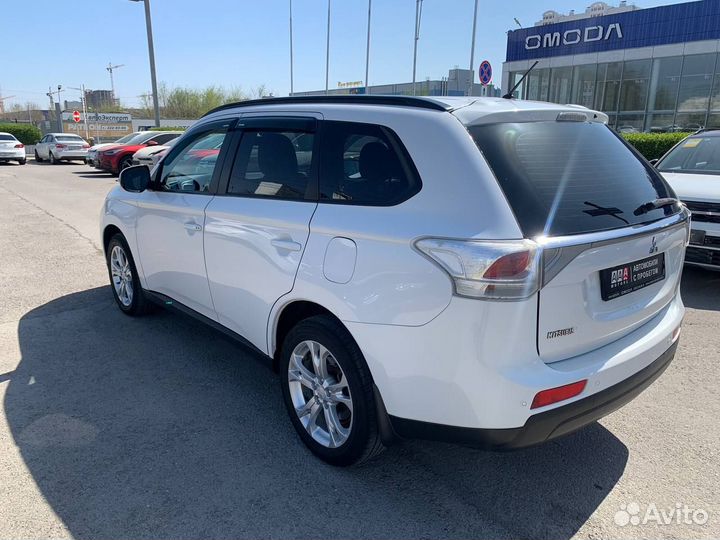 Mitsubishi Outlander 2.4 CVT, 2012, 214 000 км