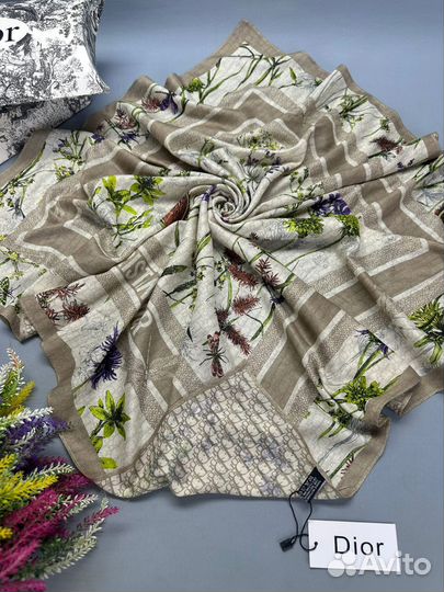 Платок женский тонкая шерсть Christian Dior