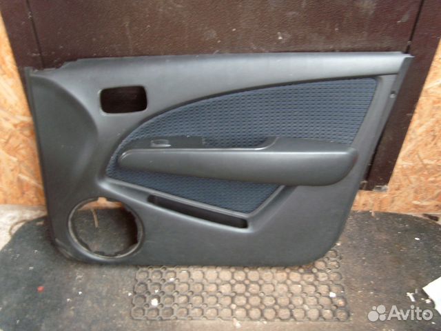 Обшивка двери Mitsubishi Outlander (CU)