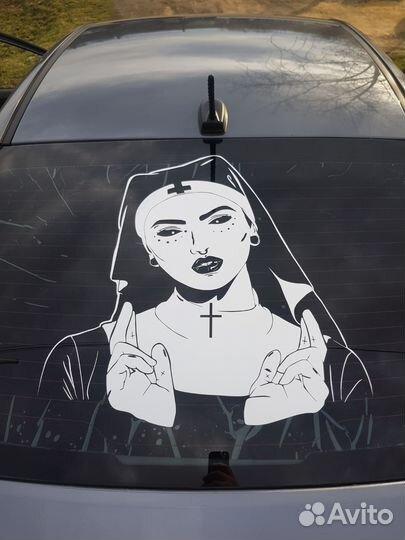 Наклейки на авто