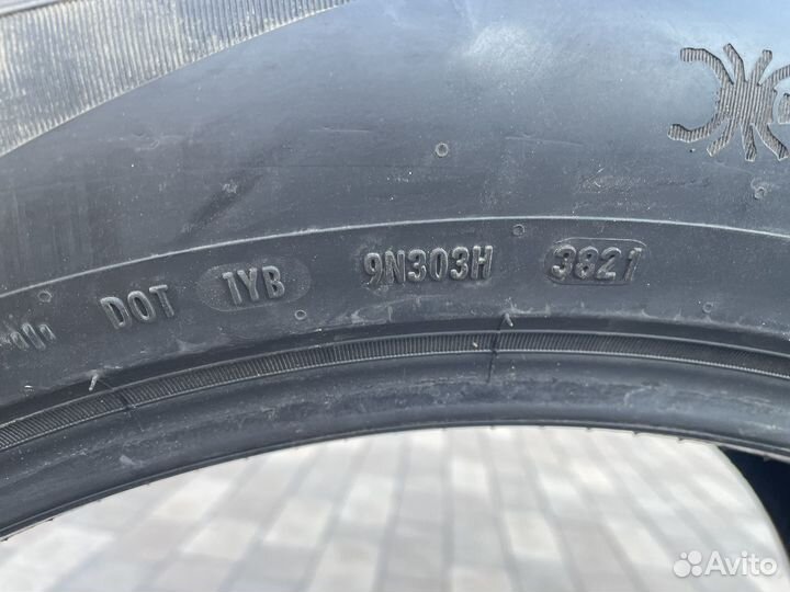 Pirelli Scorpion Ice Zero 2 285/45 R21