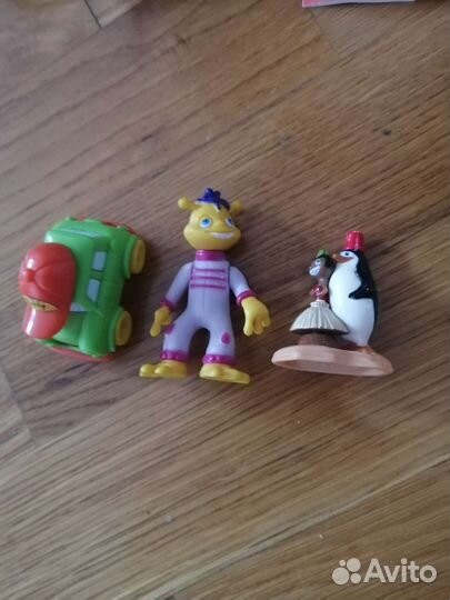 Игрушки из чупа чупс, киндера и другие