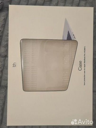 Кейс для MacBook Pro 14 Матовый прозрачный