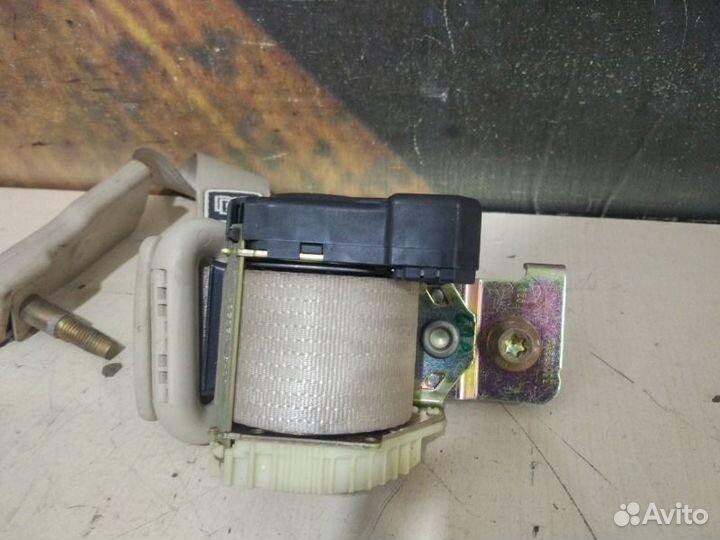 Ремень безопасности задний левый Lincoln Navigator