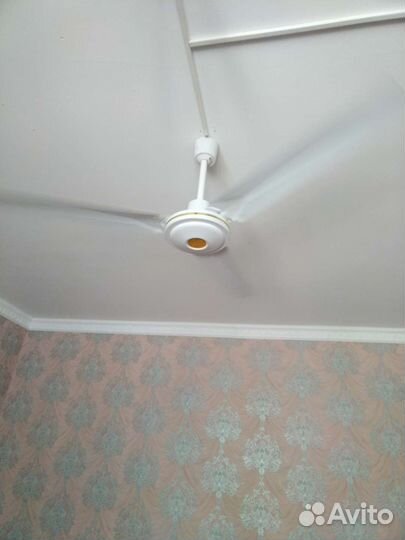 Потолочный вентилятор