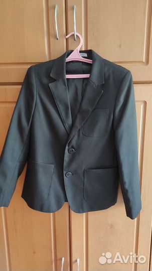 Пиджак школьный Next. На 7-8 л