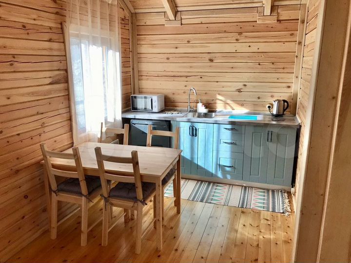 Дом 25 м² на участке 1,5 га