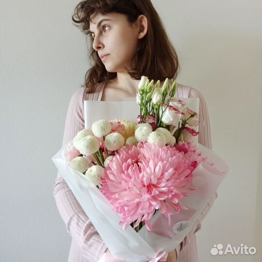 Помощник флориста