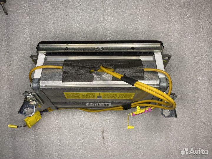 Подушка безопасности пассажира, Maserati Quattroporte 5 2005