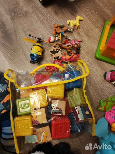 Игрушки пакетом