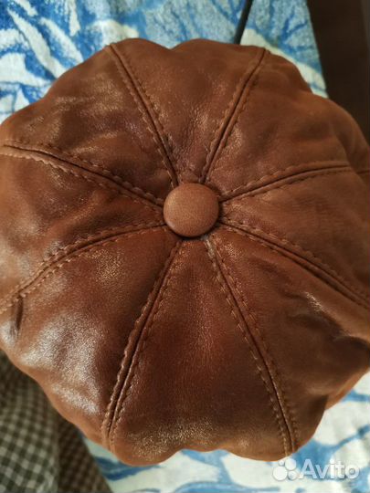 Женская кепка