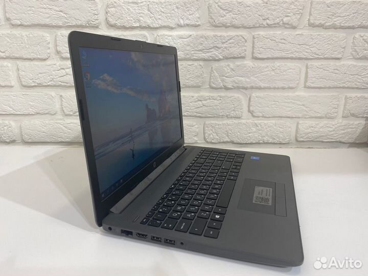 Ноутбук HP 15.6/Intel N4020/DDR4/SSD-256Gb