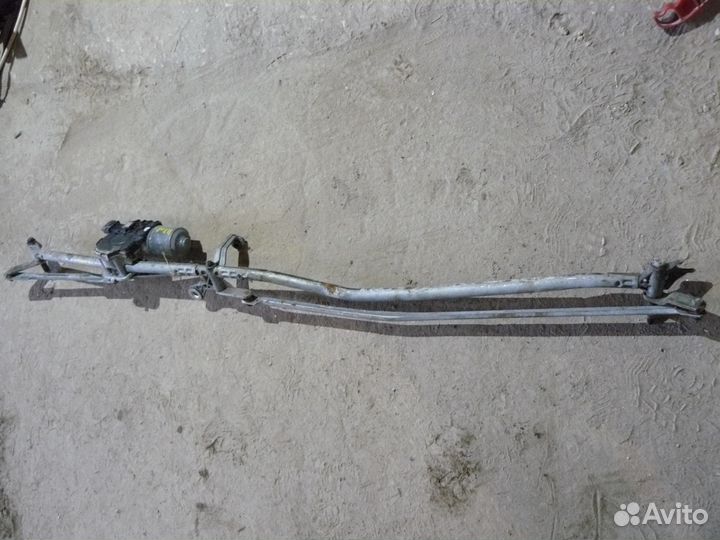 Трапеция стеклоочистителей Peugeot 308