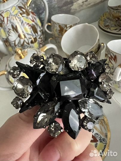 Брошь Италия