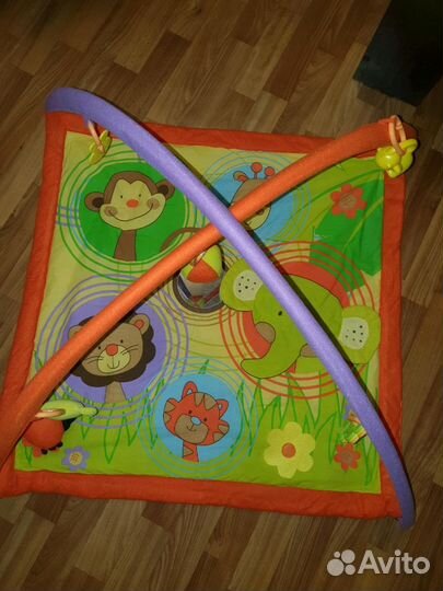 Развивающий коврик