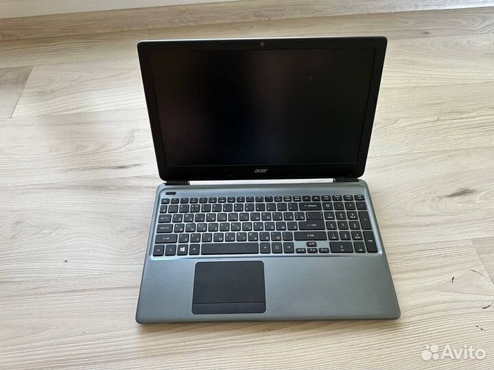 Ноутбук Acer E1
