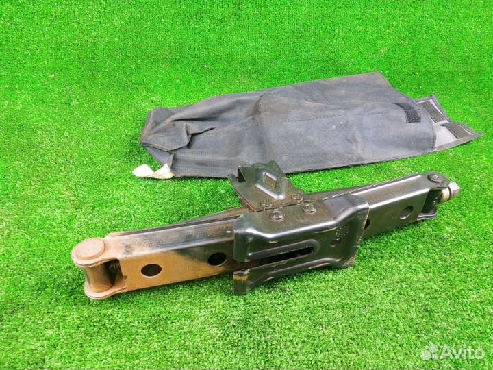 Домкрат Bmw X3 E83