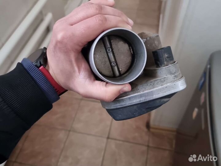 Дросельная заслонка renault