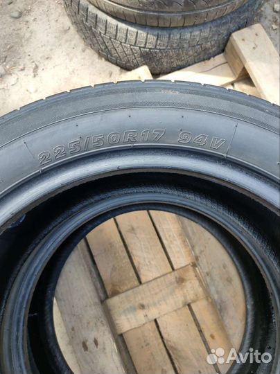 Kumho Solus KH17 225/50 R17