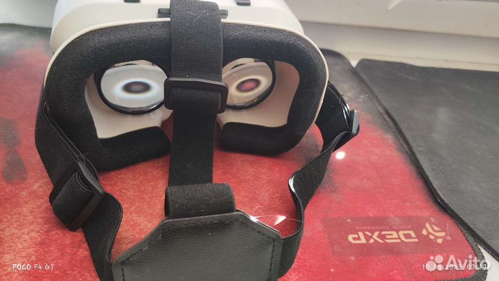 Очки виртуальной реальности для телефона