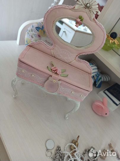 Шкатулка для украшений с зеркалом(трельяж)