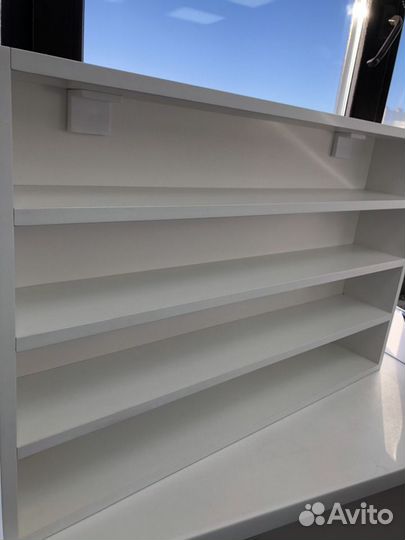 Полка настенная для лаков