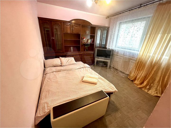 2-к. квартира, 37 м², 2/5 эт.