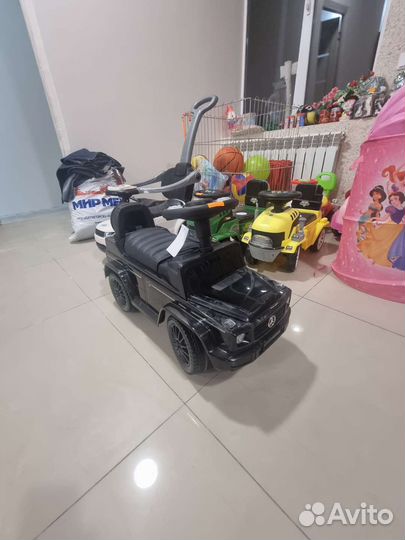 Детская машинка каталка mercedes