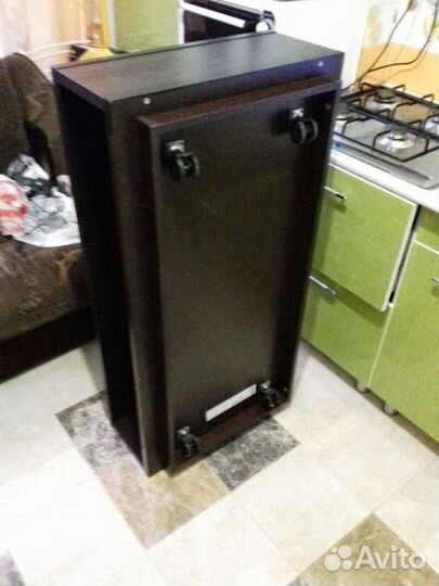 Стол журнальный