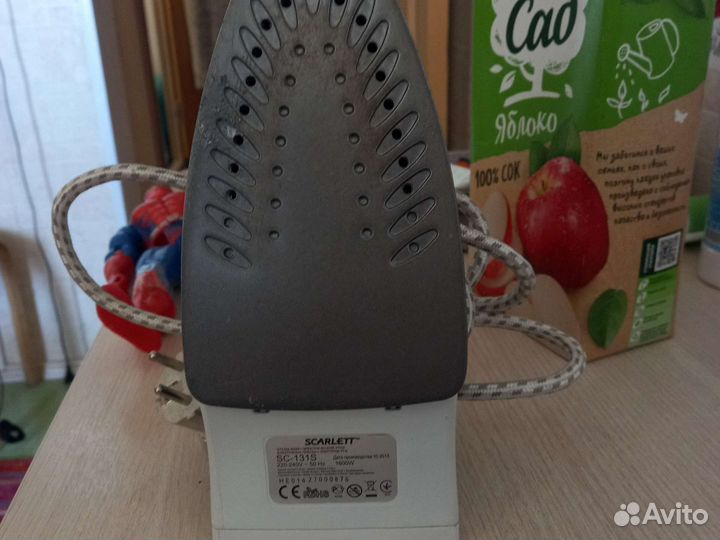Утюг Scarlett