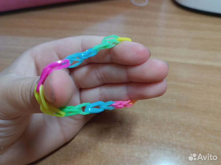 Браслет из резиночек
