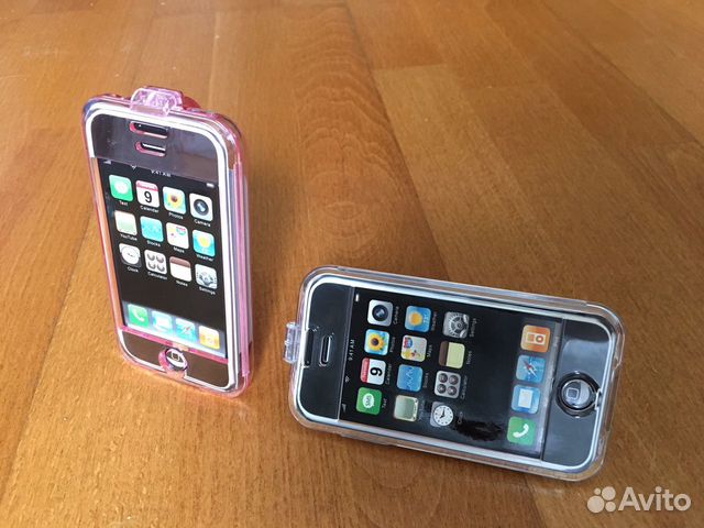 Два чехла для iPhone 2G