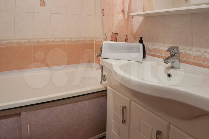 3-к. квартира, 70 м², 9/9 эт.