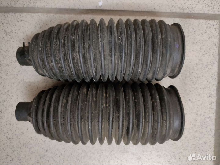 Пыльник рулевой рейки (тяги) на 