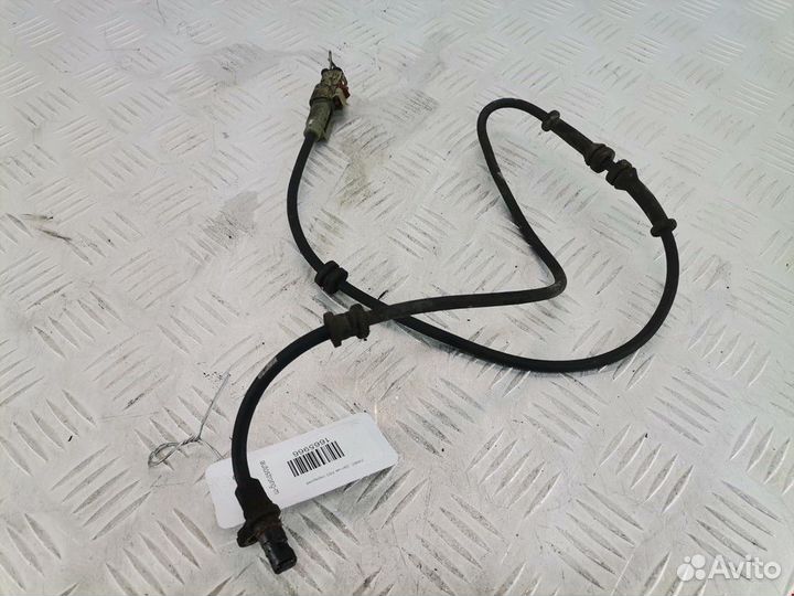 Датчик ABS Chrysler Pacifica 2004 05166544AC