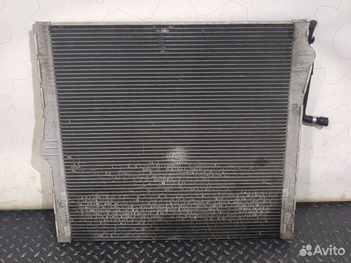 Радиатор охлаждения двигателя BMW X5 E70, 2008